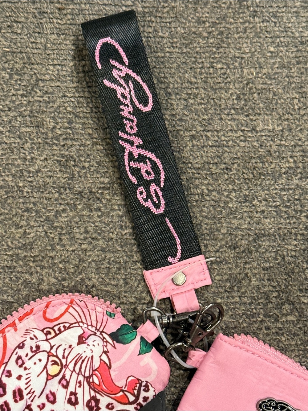 Ed Hardy Pink and Black Wristlet Keychain Set - Picture 4 of 10